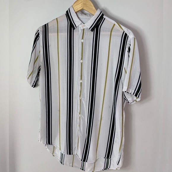 Zara Casual short sleeve shirt #summertime - Picture 2 of 5